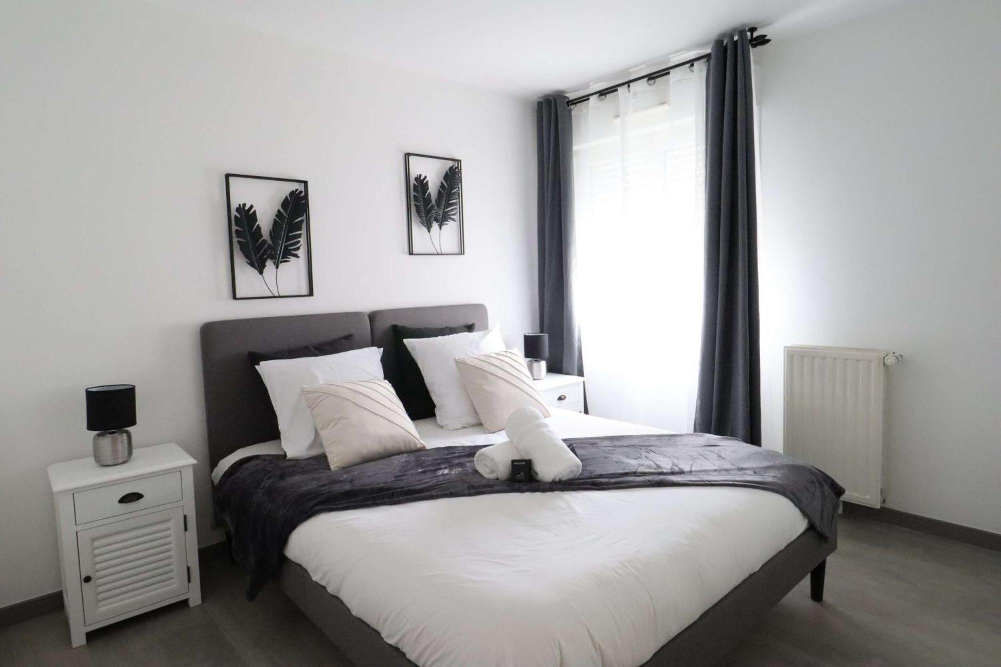 Apartamento Frenchy By Plaza Serris Exterior foto