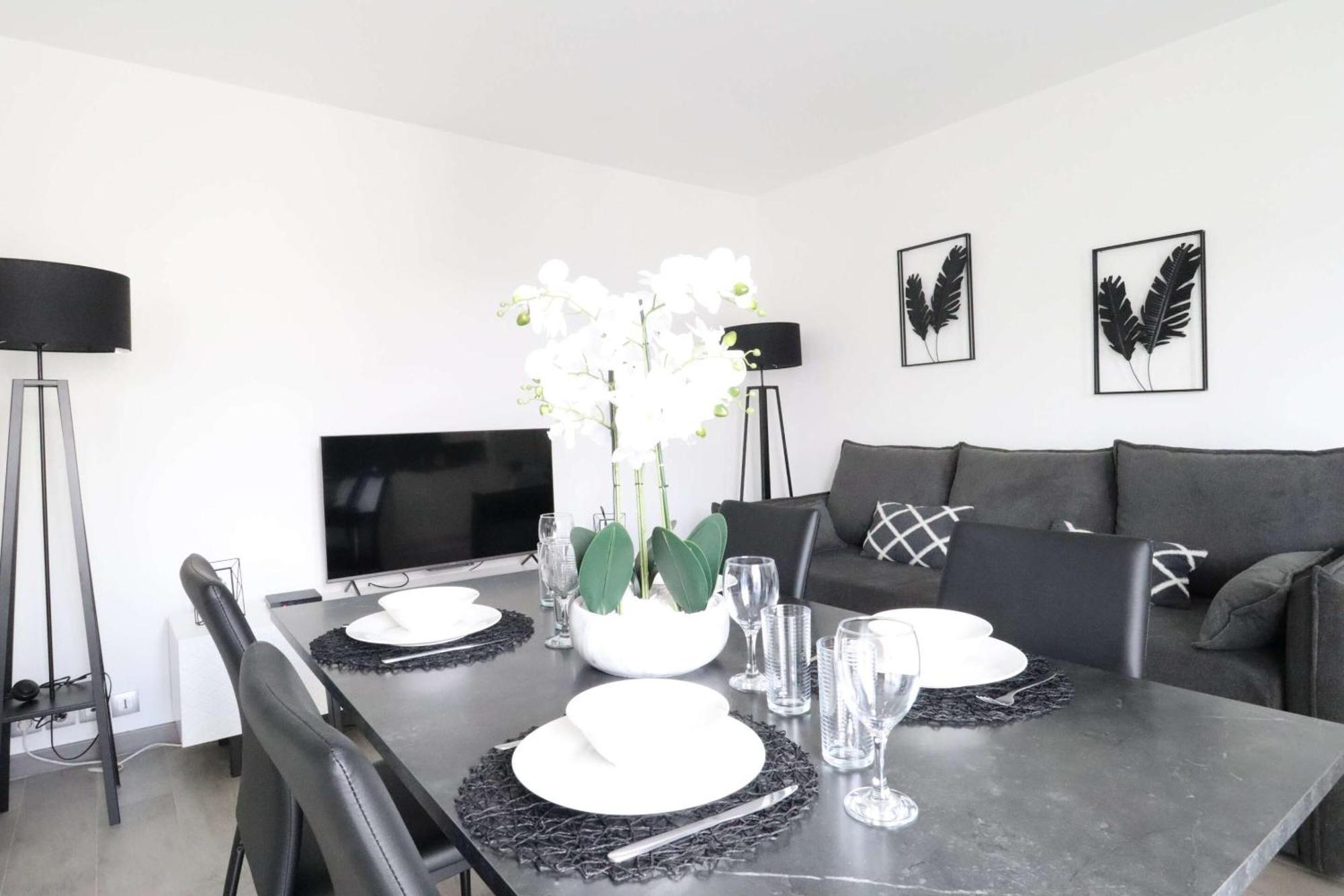 Apartamento Frenchy By Plaza Serris Exterior foto