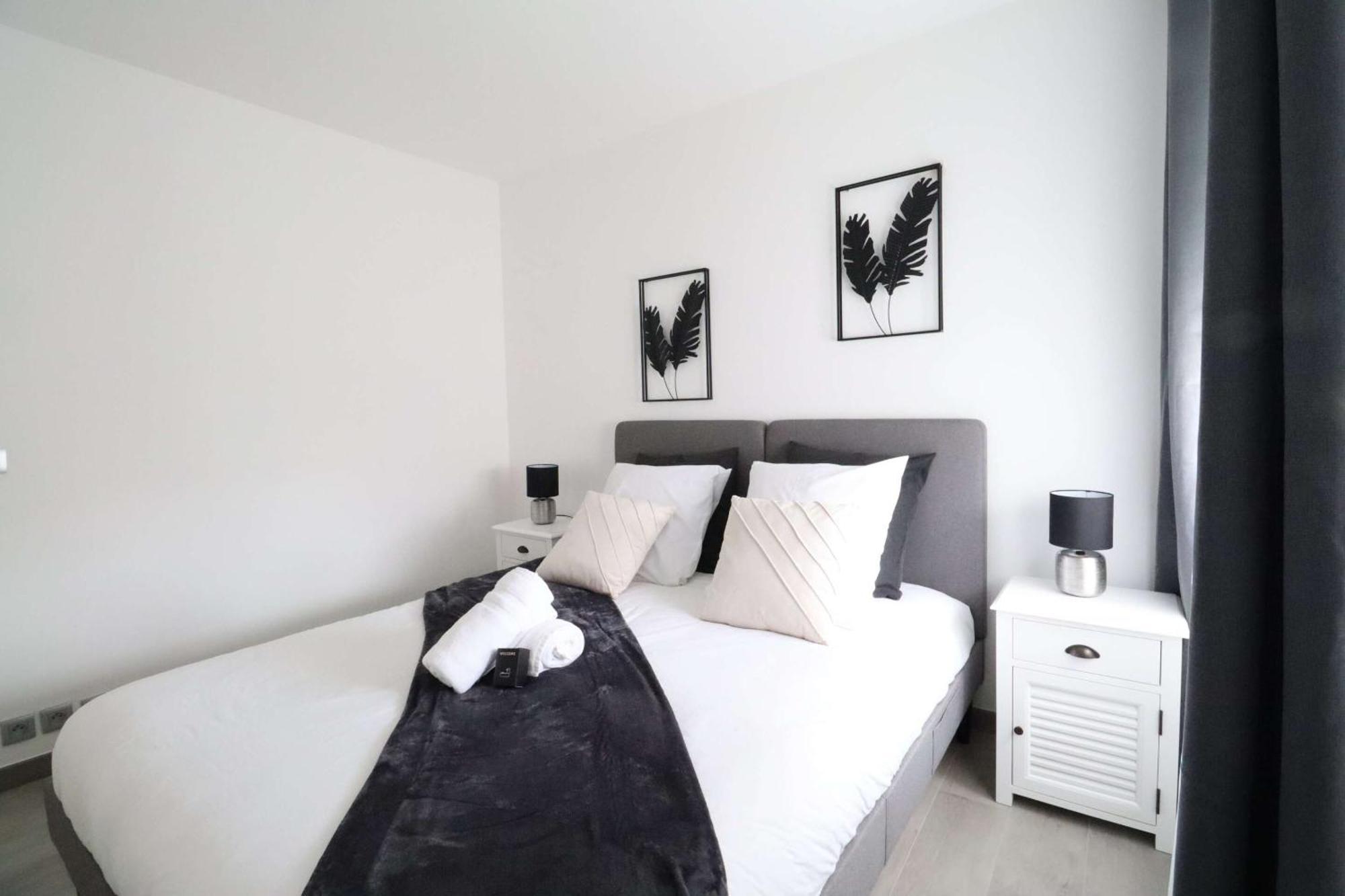 Apartamento Frenchy By Plaza Serris Exterior foto